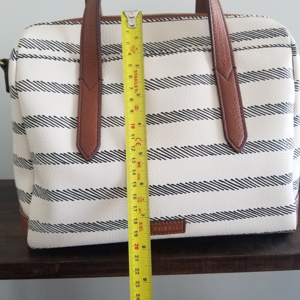 👜FOSSIL HANDBAG - Picture 6 of 10